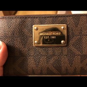 MK wristlet